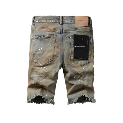 Short en jean gris argenté parfait pour une tenue contemporaine 