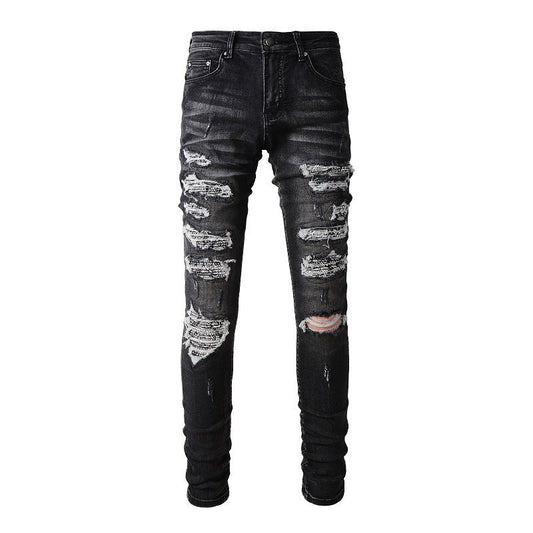 #852 Les jeans High Street sont remplis de trous et de patchs. Jeans slim et fins 